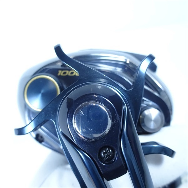 ２０ビーストマスター１０００ＥＪ
